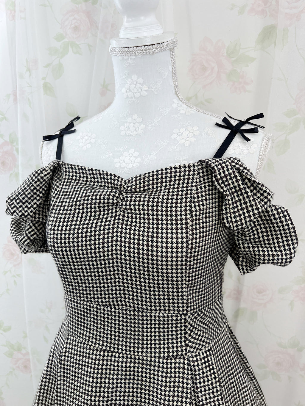 REDYAZEL Checked Off Shoulder Petite Bow Dress (Brown)