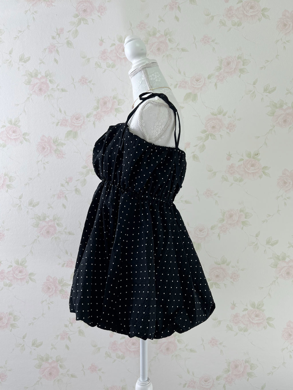 Polka Dot Balloon Tunic Top  (Black)