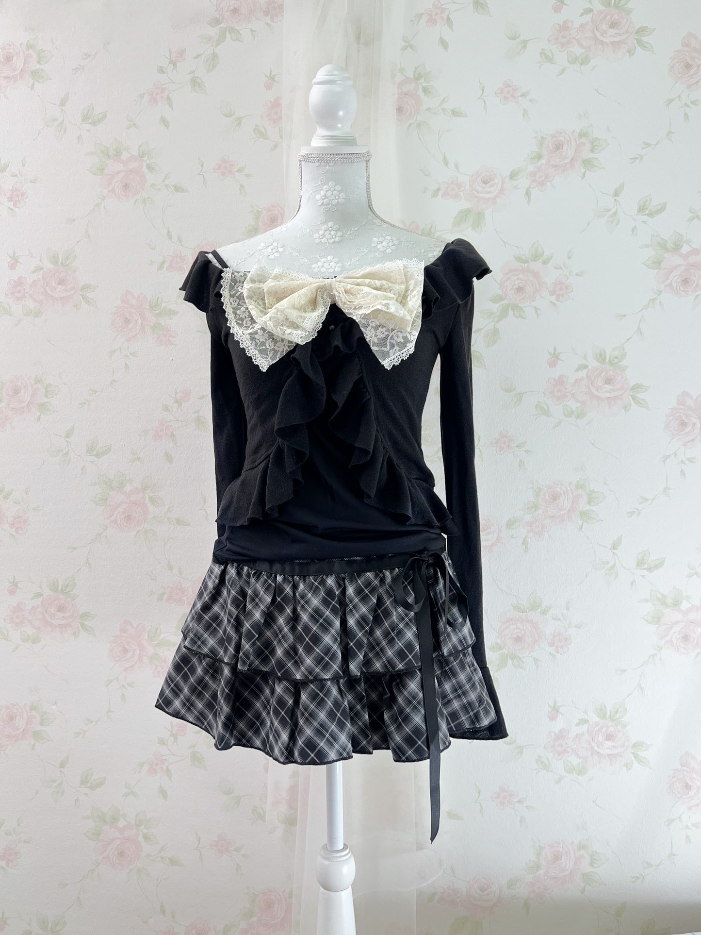 Kirallum Tokyo Handmade Big Bow (Ivory)