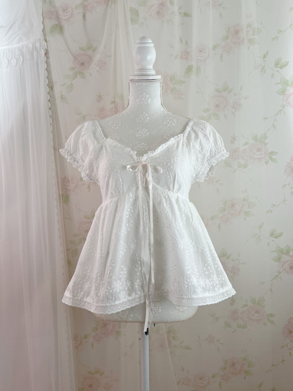 1998beforethedawn Rachel top