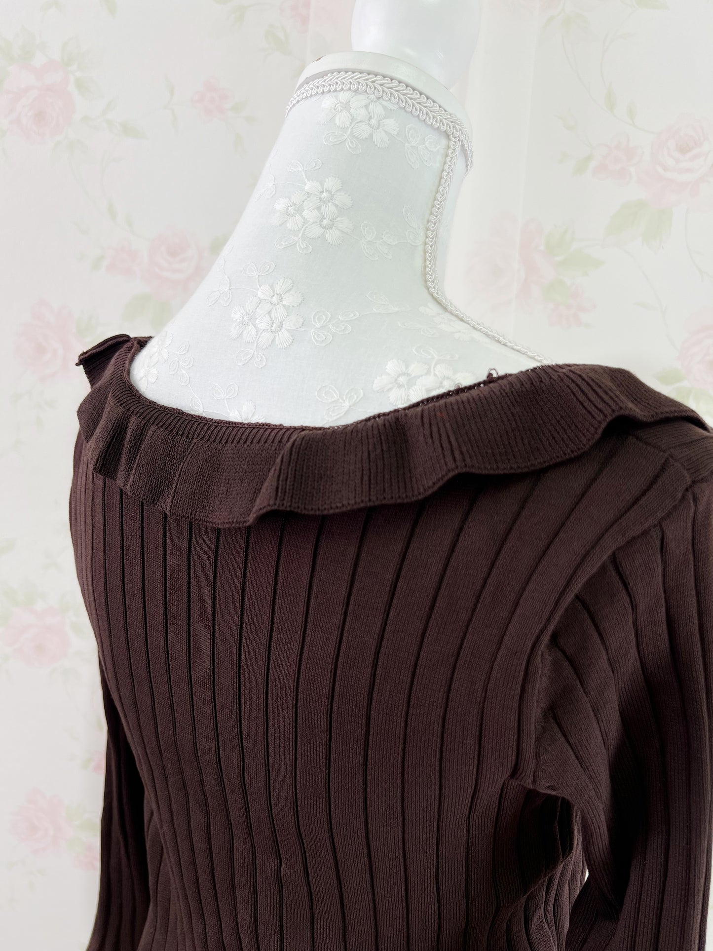 Clear Wide Sleeved Ruffled Cardigan (Chocolate)