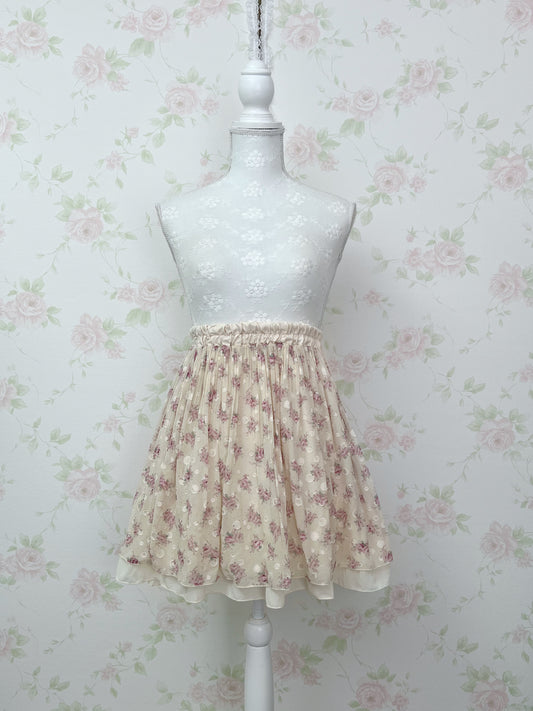 Prime Pattern Floral Chiffon Skirt (Cream)