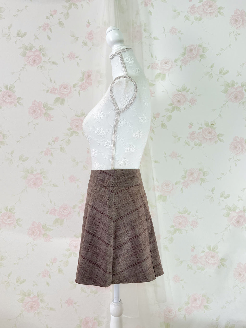 Trapezoid Slit Checked Skirt (Smoky Brown)