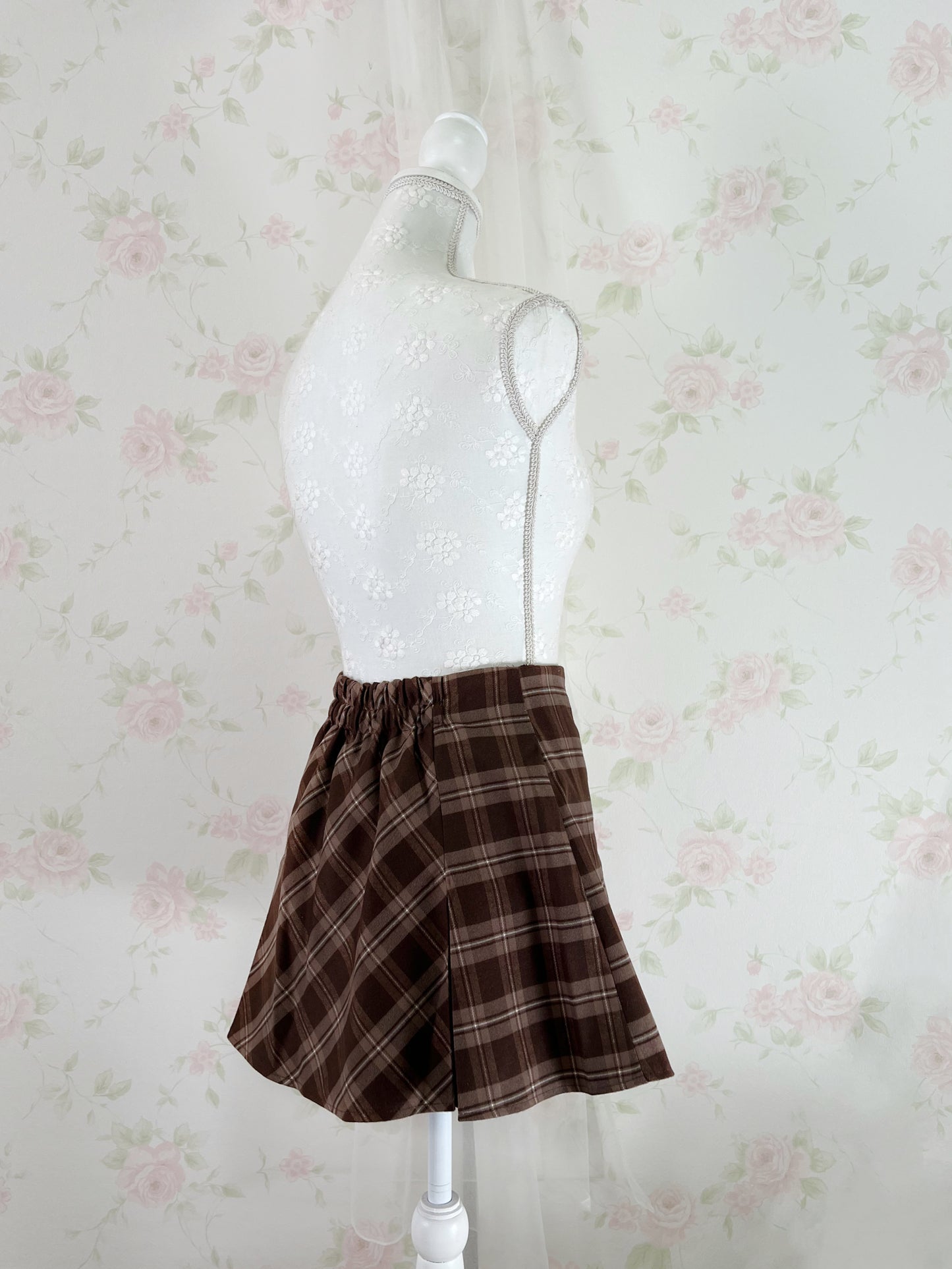 GRL Trapezoid Checked Skirt (Brown)