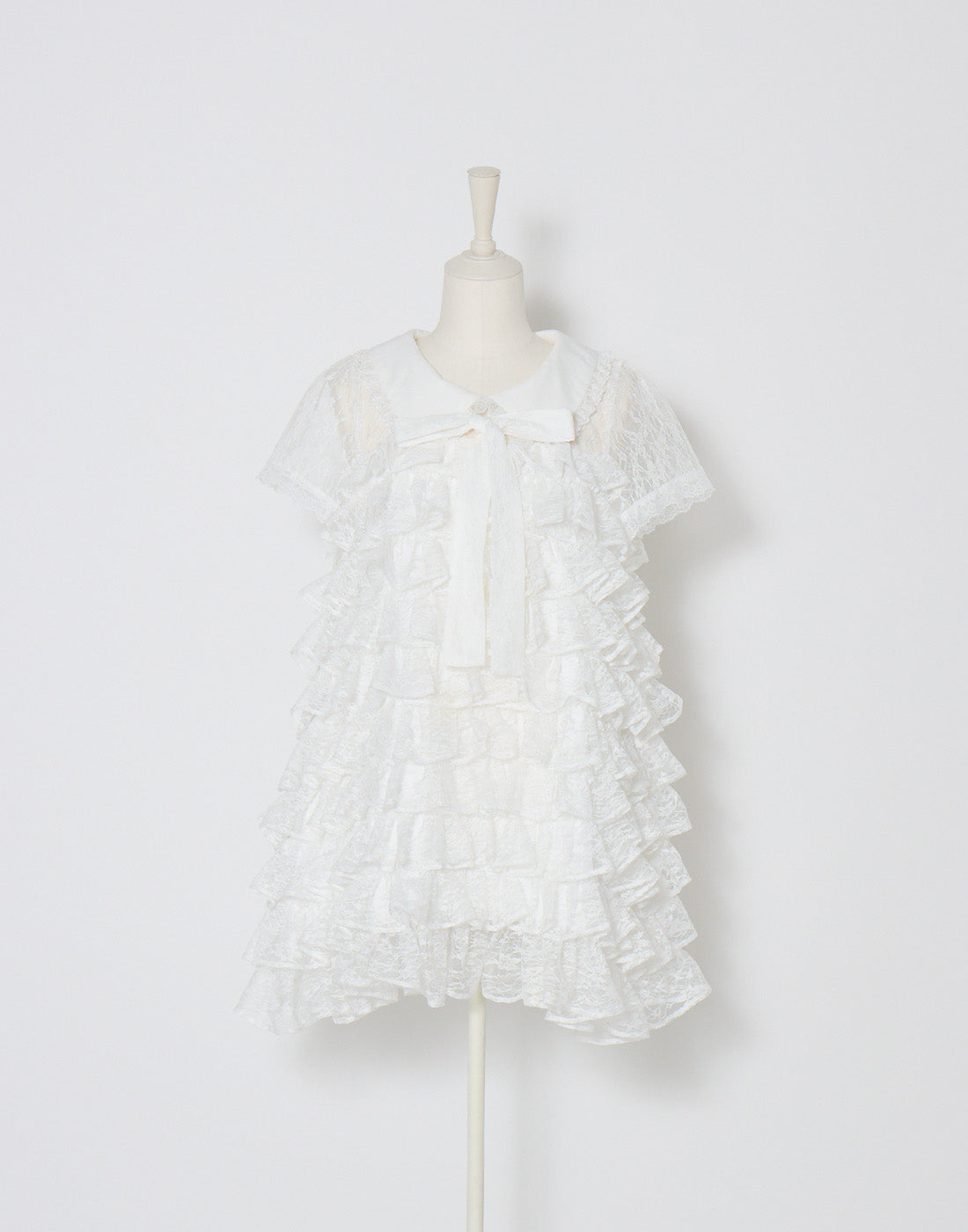AVENCHUMU Full of frills lace tiered dress