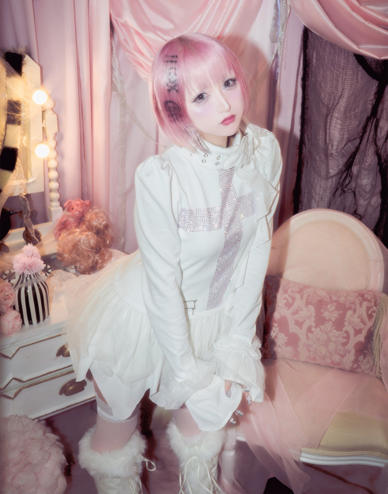 AVENCHUMU Rhinestone cross chiffon hem one-piece