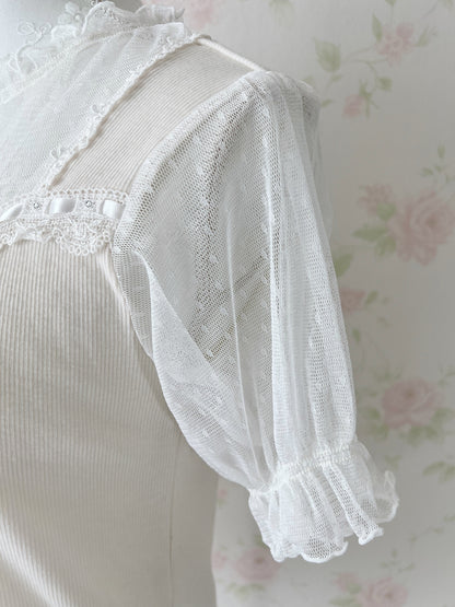 axes femme Tulle Sleeved Top
