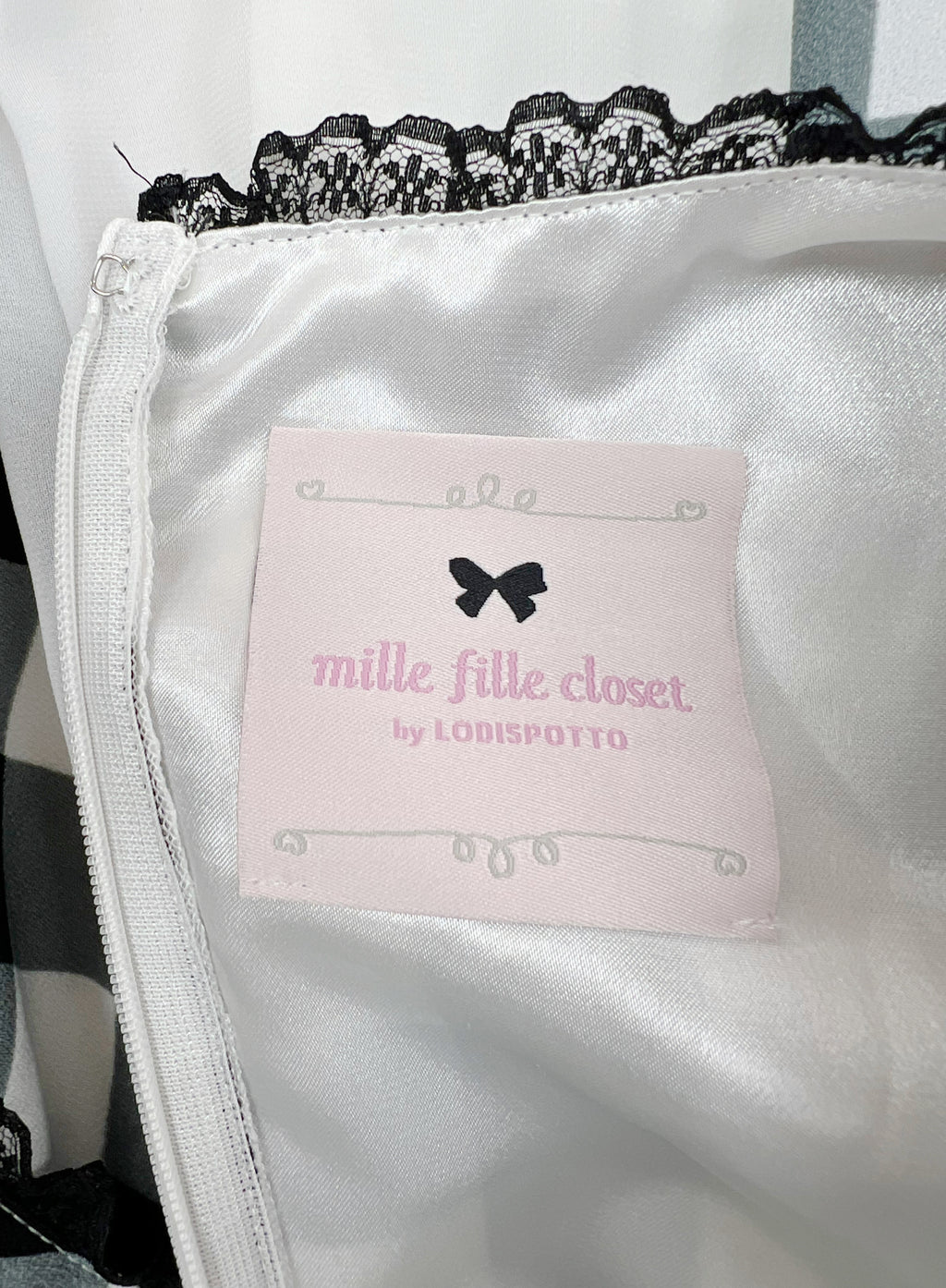 mille fille closet by LODISPOTTO Checked Layered Back Dress (Black)