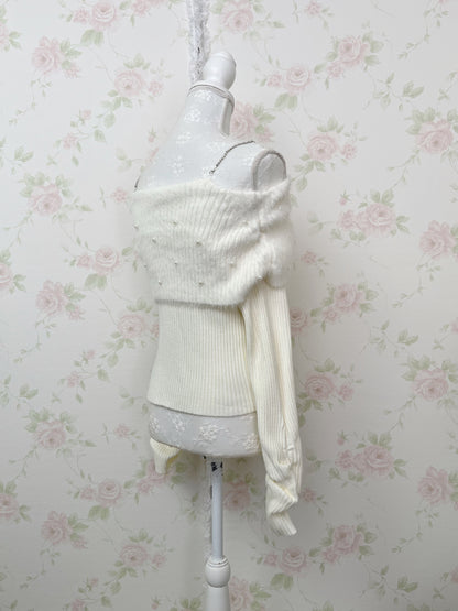 one after another NICE CLAUP Off Shoulder Pearl Sweater (Ivory)