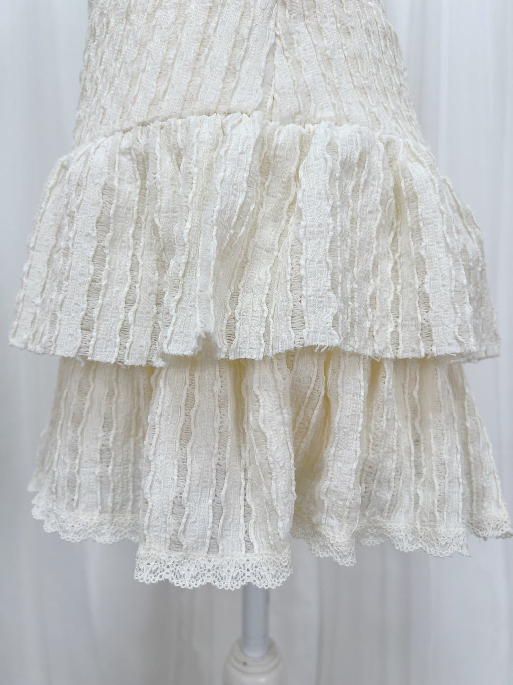 Passion room Lacy Layered Skirt (Ivory)