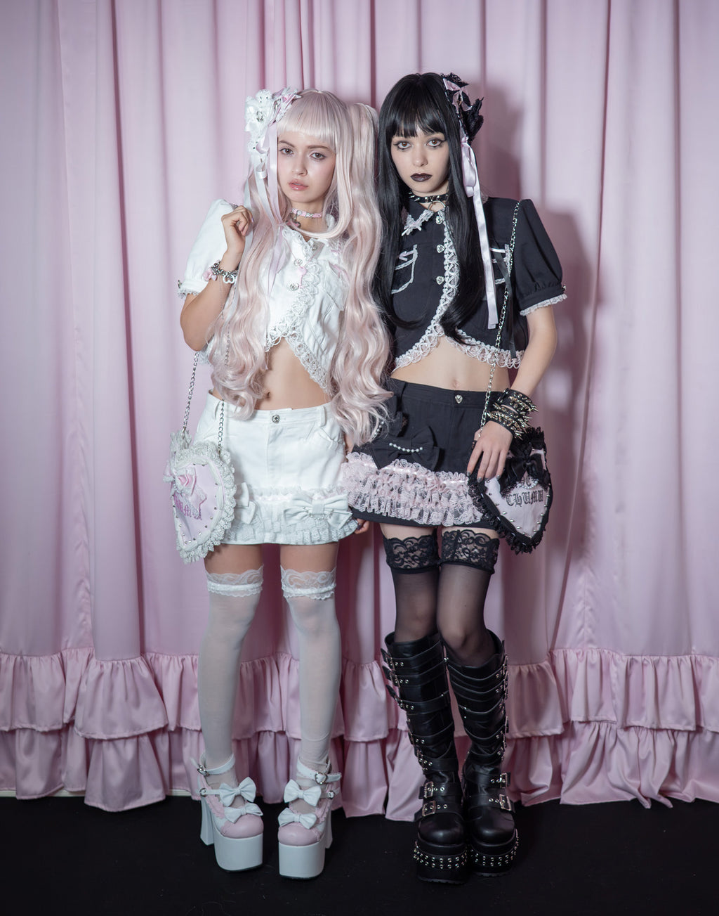 AVENCHUMU Lace frill ribbon denim skirt