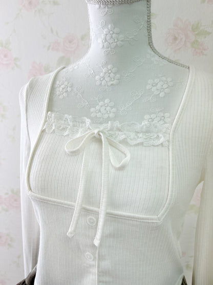 GRL Lace York Shoujo Long Sleeved Top (White)
