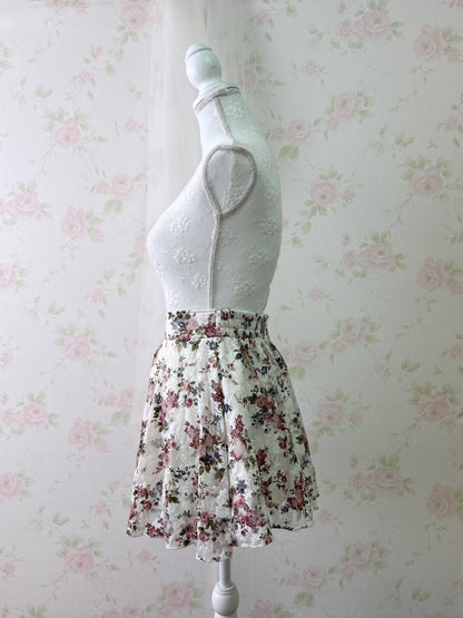 Sweet Girly Floral Mini Skirt (White)