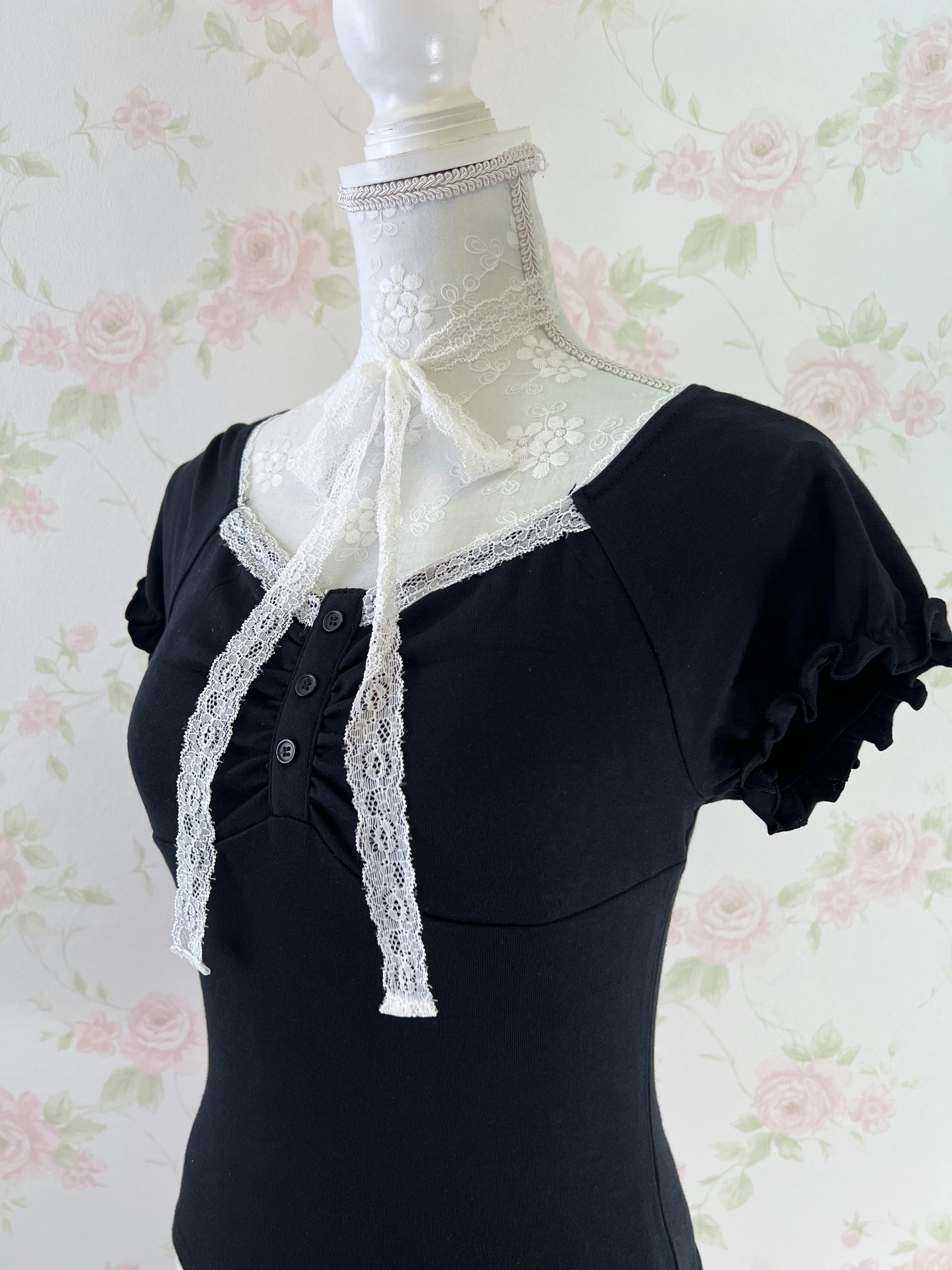 Lace Choker Girly Cotton T-Shirt  (Black)