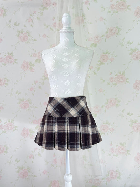 Wool Like Checked Pleated Skirt (Brown)