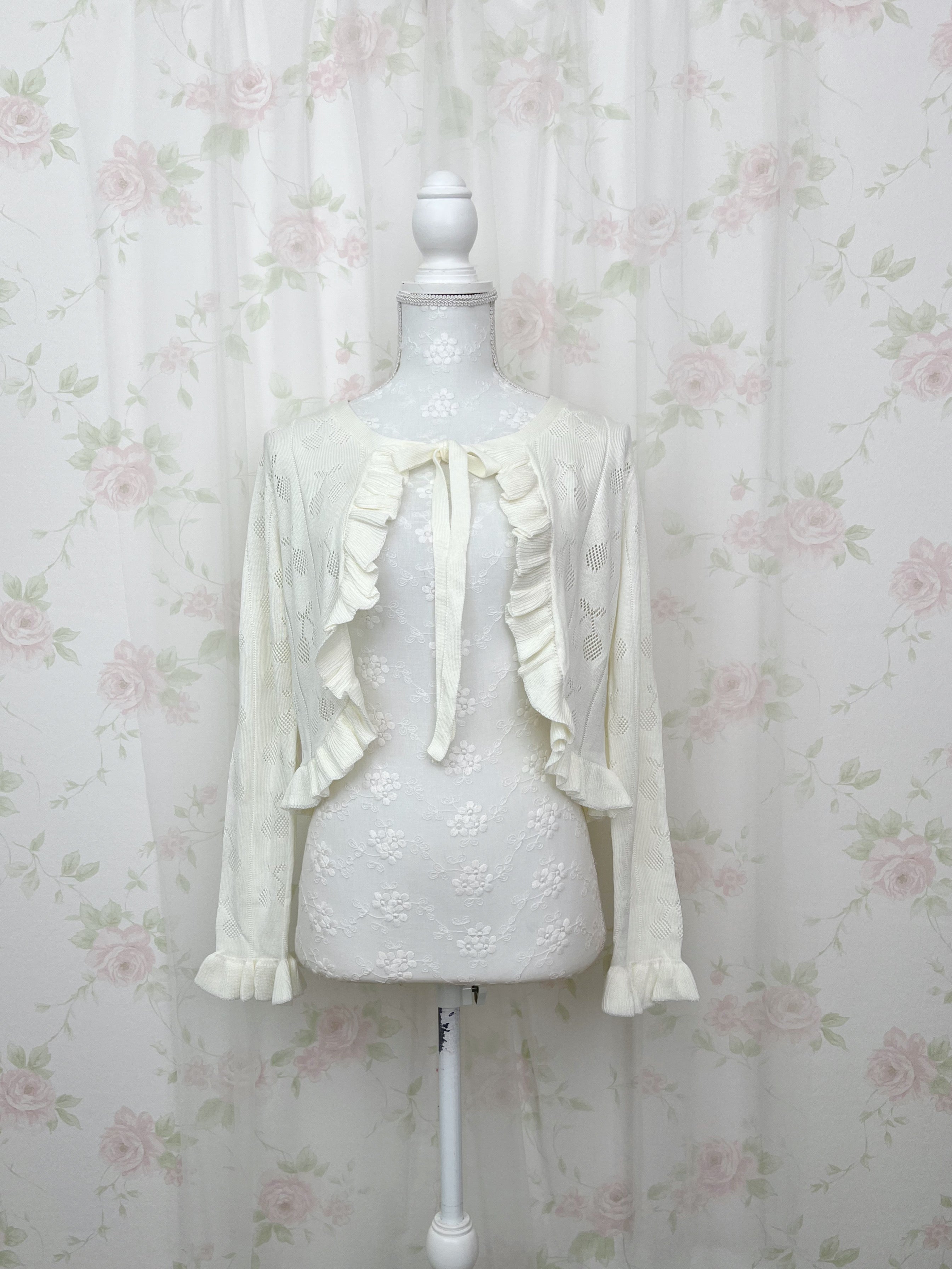 Cherry Ruffled Cardigan (Ivory)
