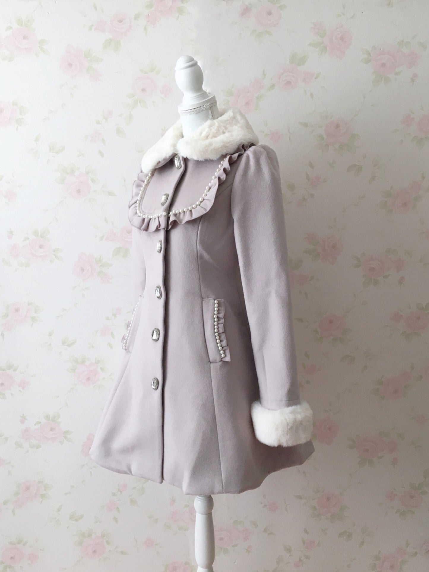 (25% OFF) Ank Rouge Crystal Heart Dolly Coat (Pink)