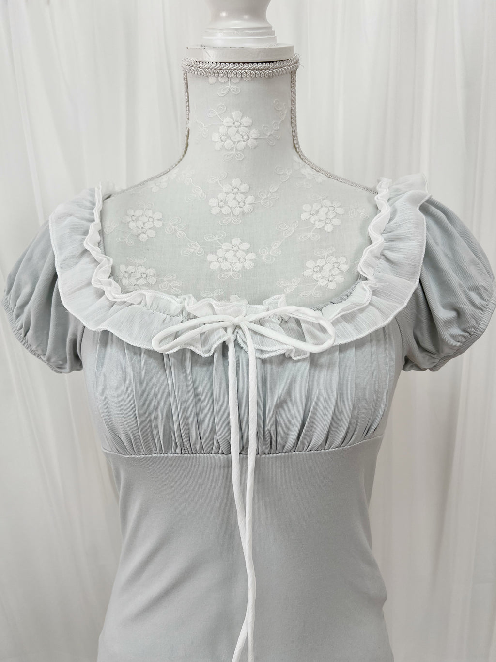 Chiffon Ruffled T-shirt (Blue gray)