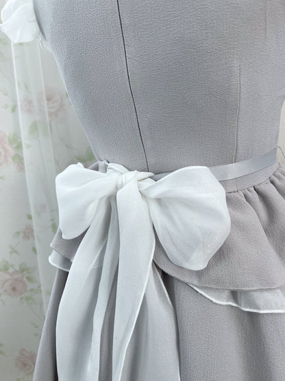 mon Lily Frilled Back Bow Dress (Gray)