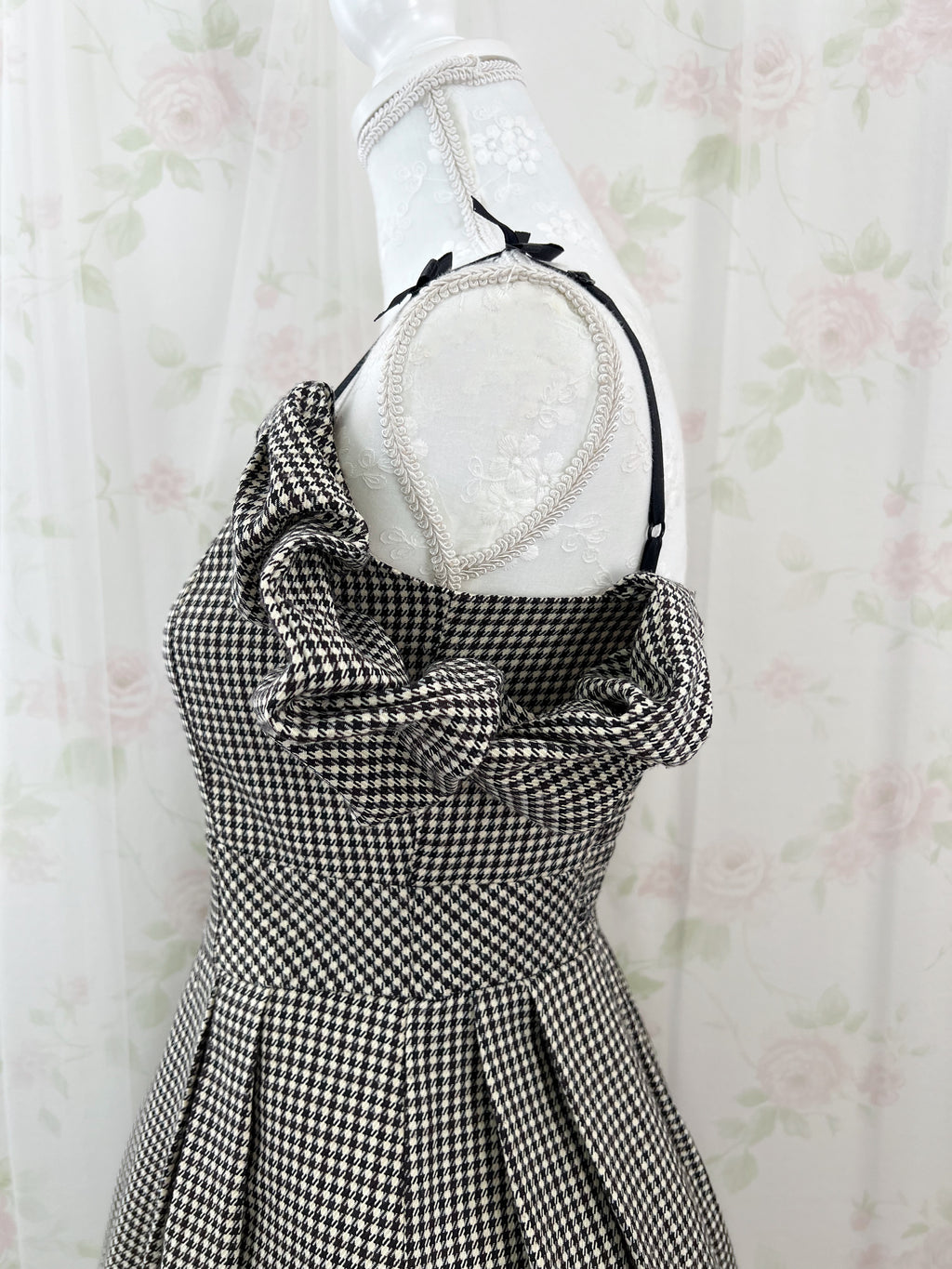 REDYAZEL Checked Off Shoulder Petite Bow Dress (Brown)