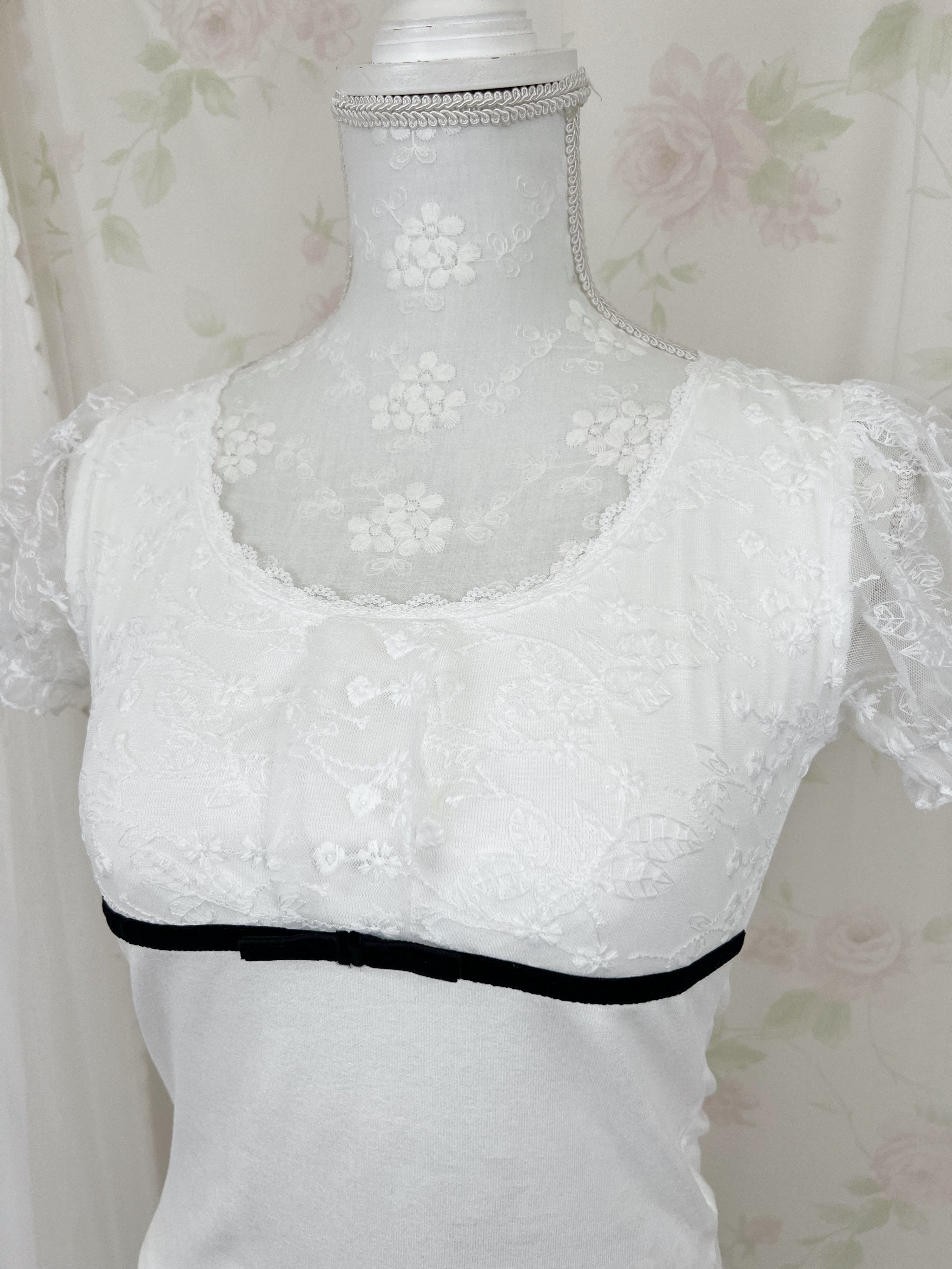 Lacy Sleeve Bow Top (White)