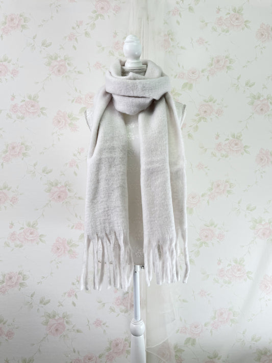 GRL Marshmallow Scarf (Grayish White)