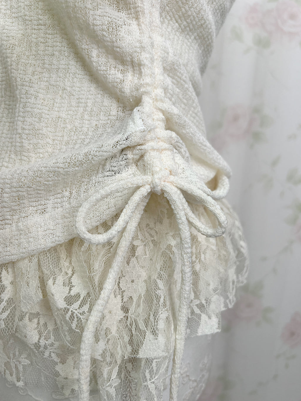 One Shoulder Knit Lace Camisole Set (Ivory)