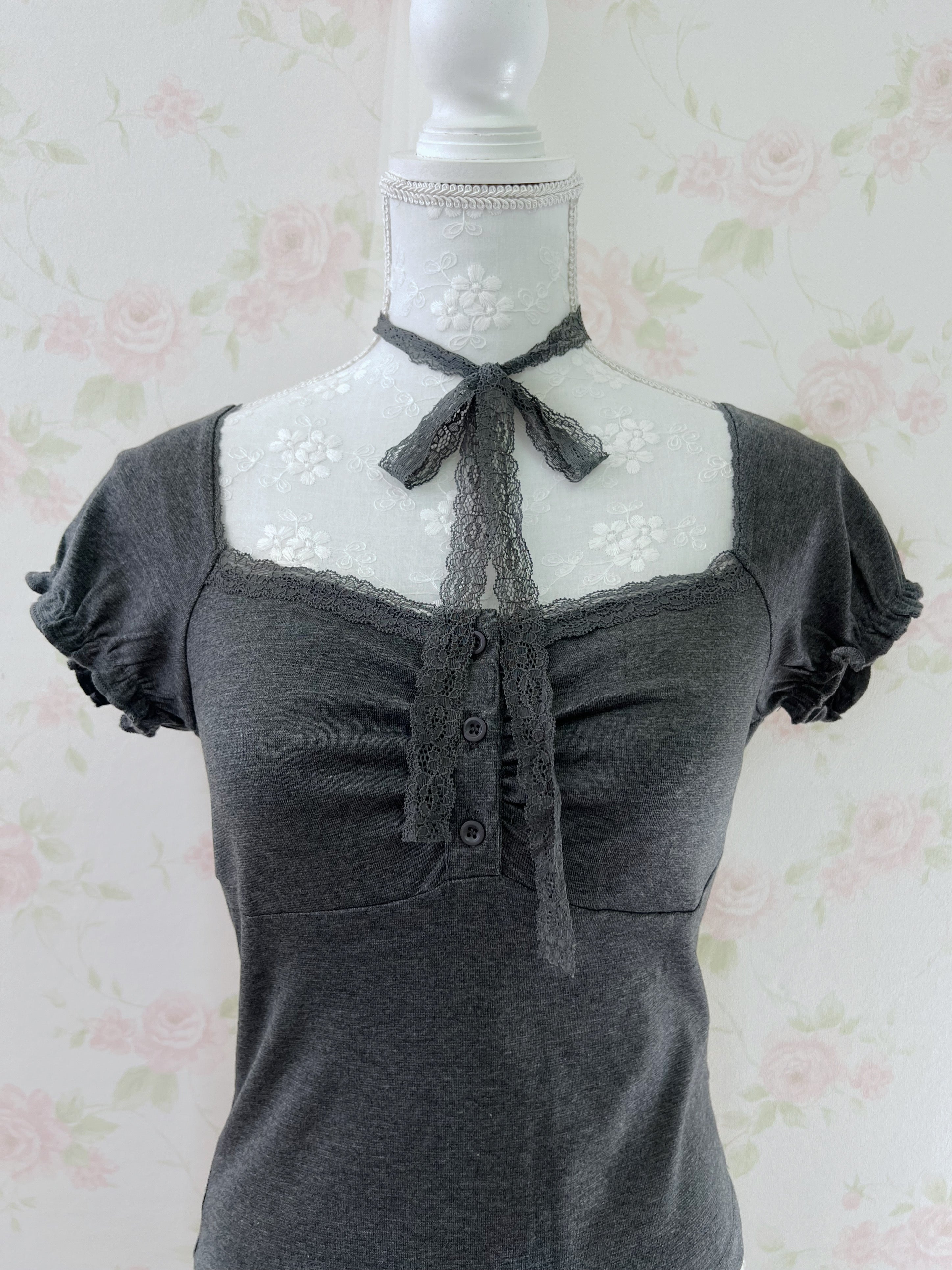 Lacy Choker Shoujo Top (Dark Gray)