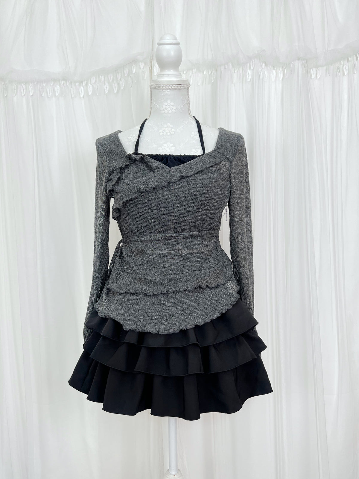 Halter neck Layered Like Top (Gray)