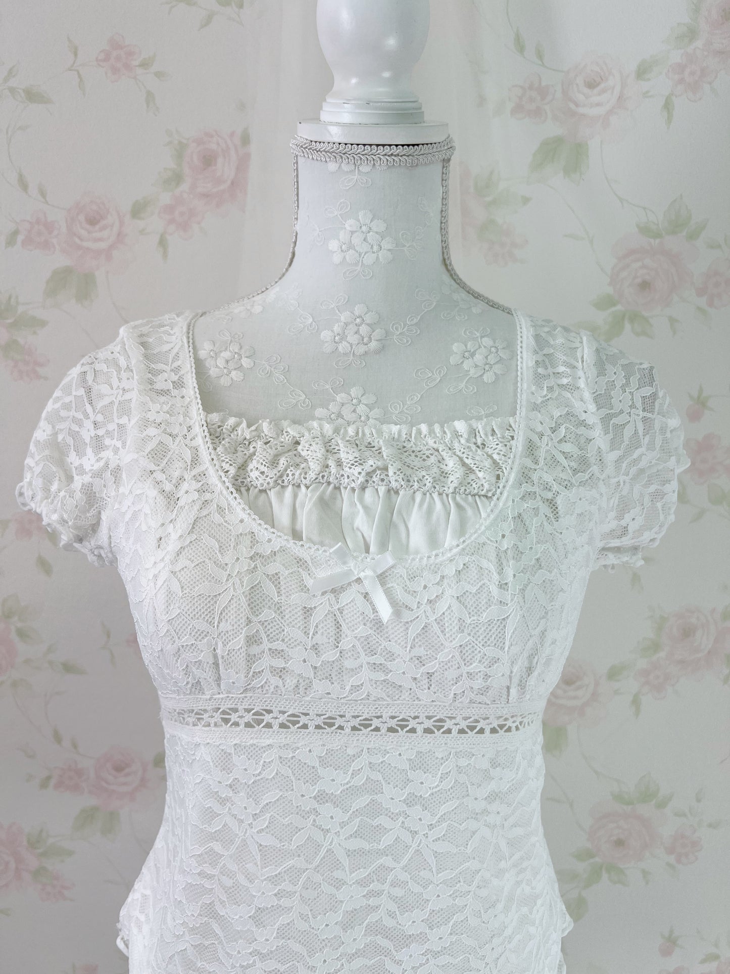 GRL Lacy Shoujo T-Shirt (White)