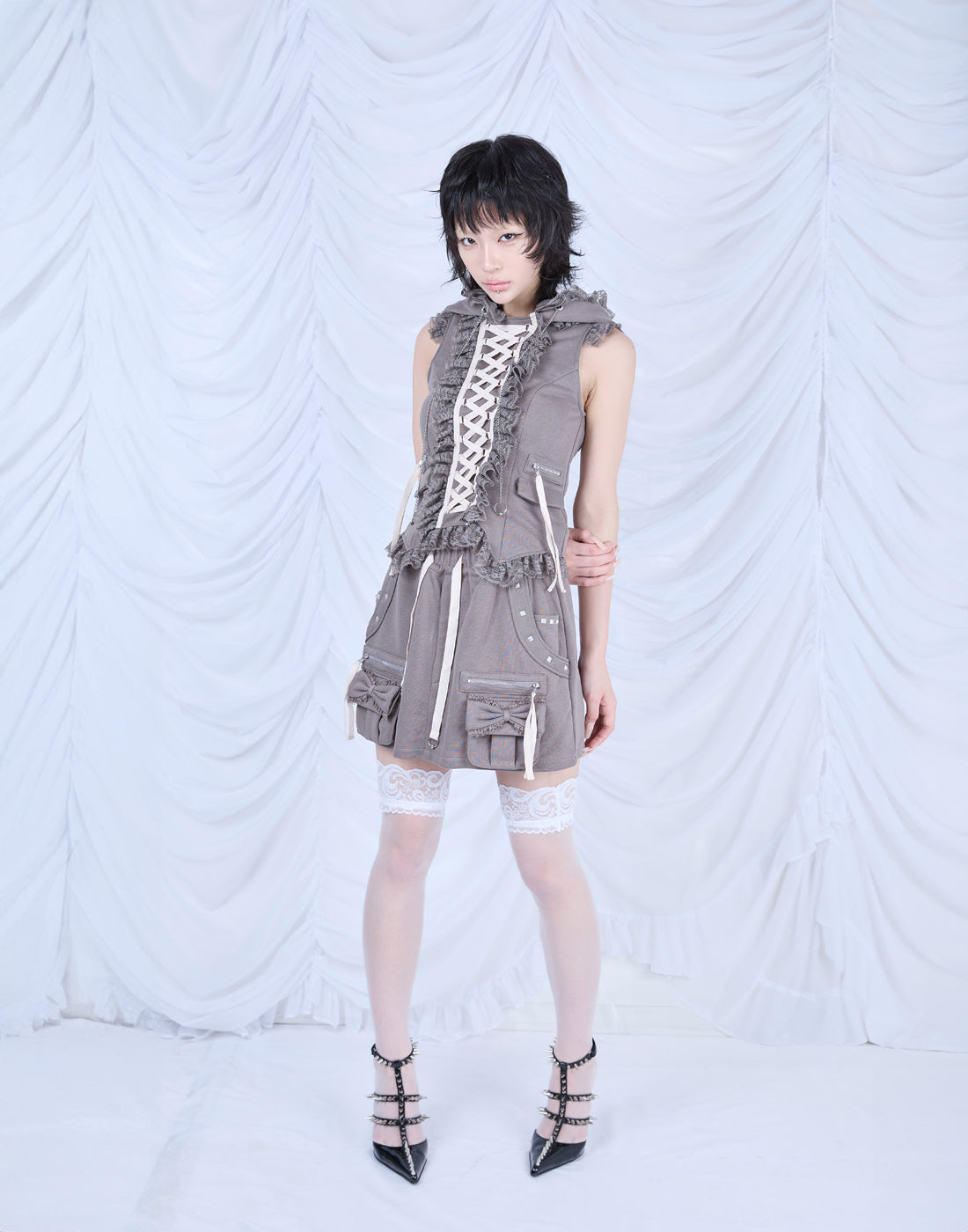 AVENCHUMU Ribbon pocket studded sweat skirt