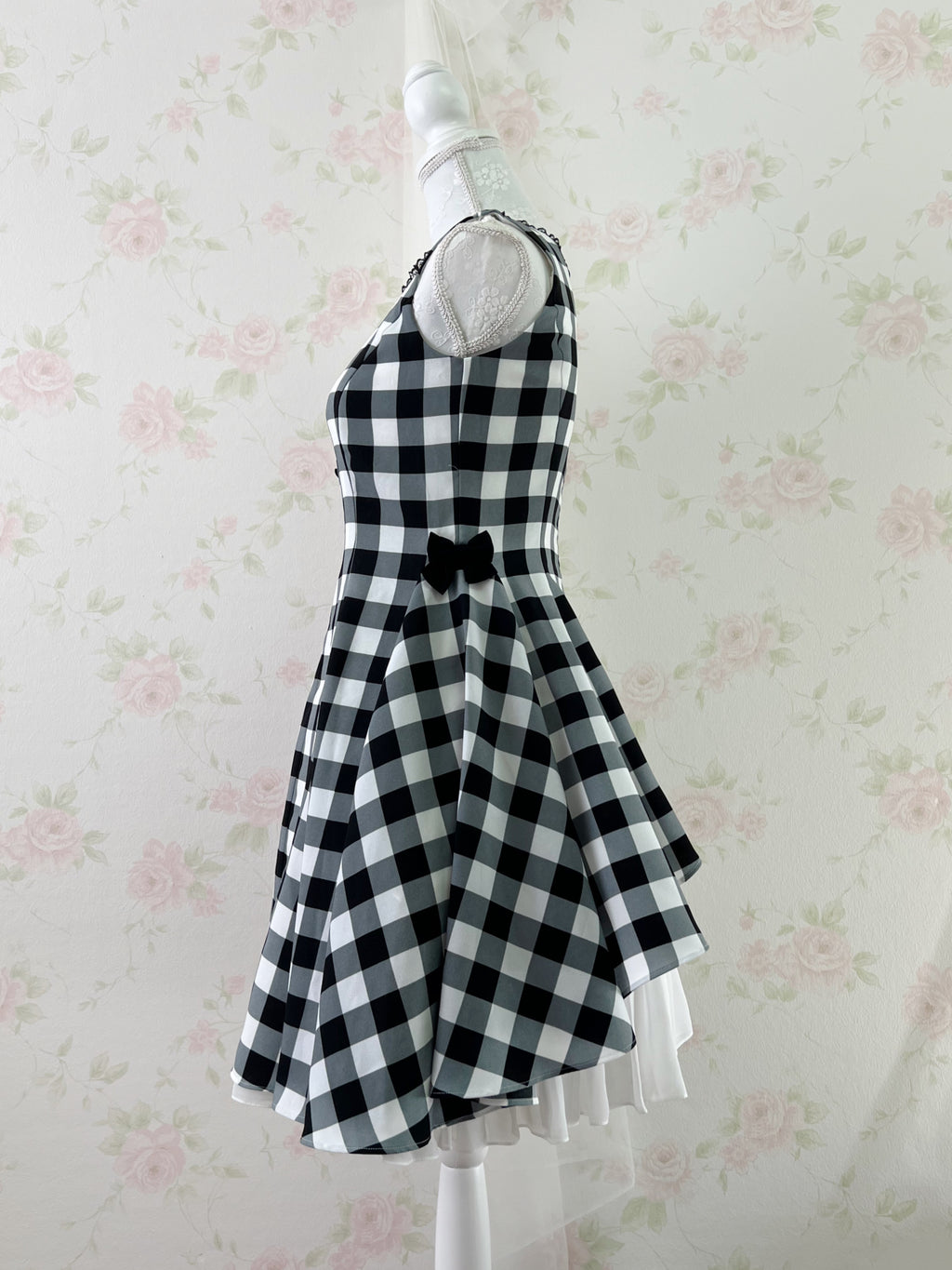 mille fille closet by LODISPOTTO Checked Layered Back Dress (Black)