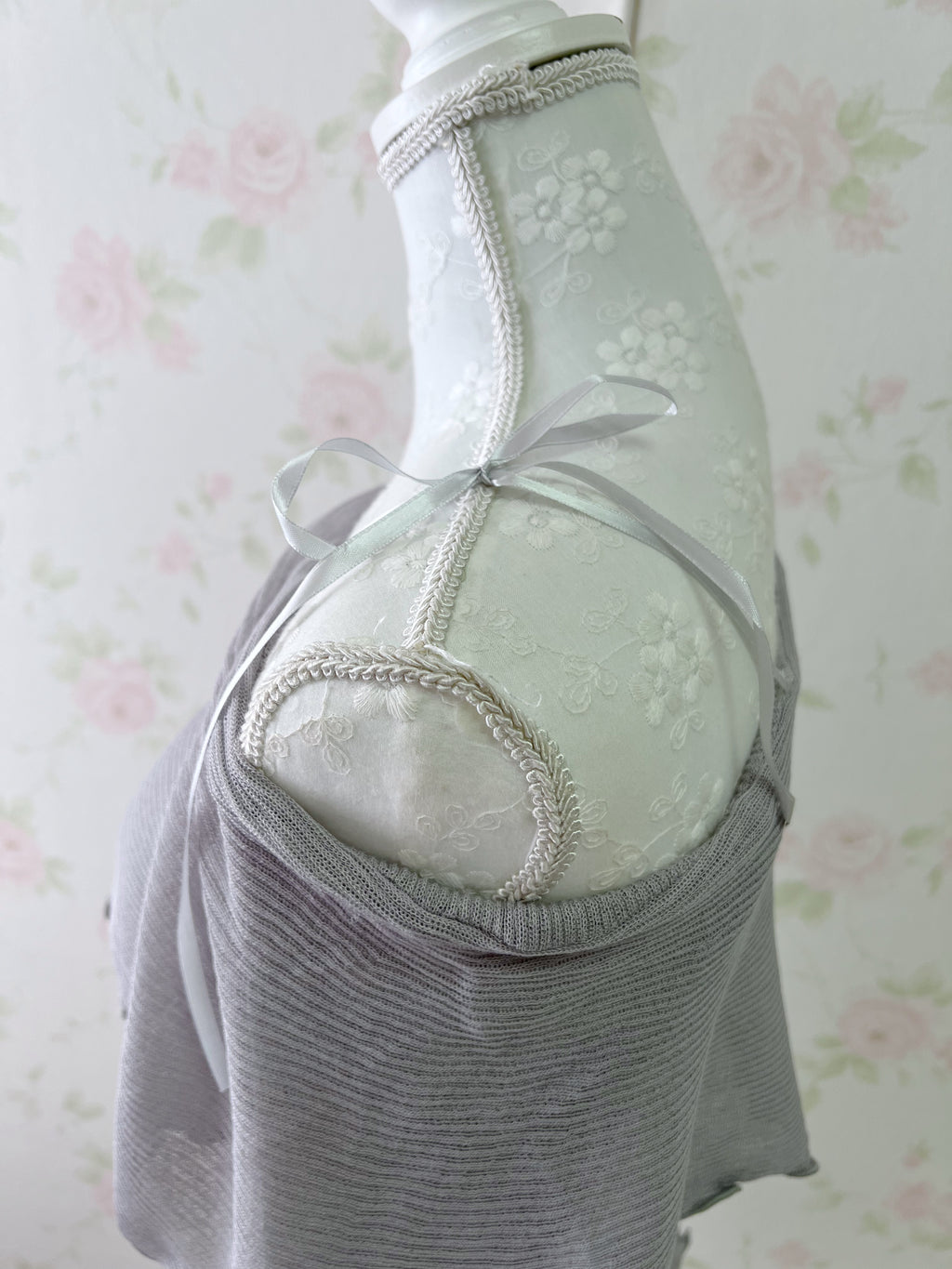 Mellow Off Shoulder Top (Gray)