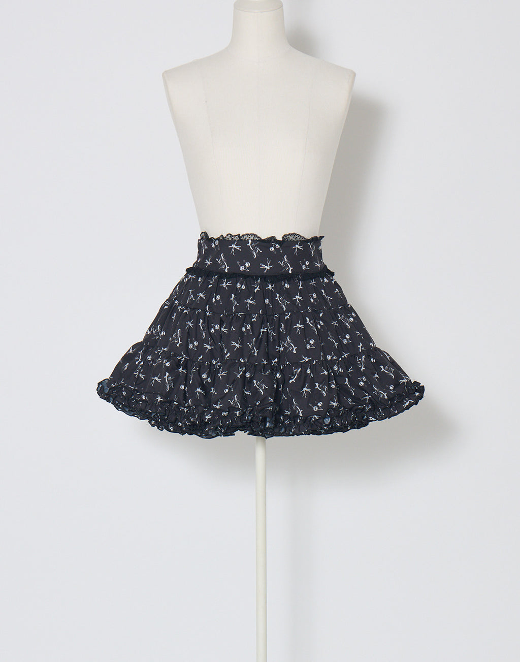 AVENCHUMU ERICO collaboration illustrated tutu skirt