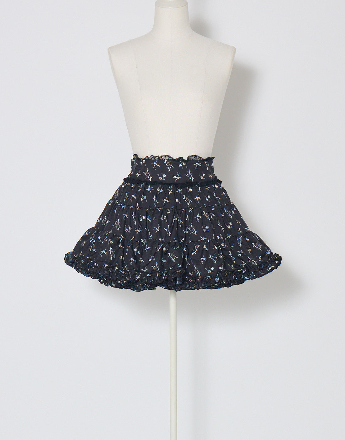 AVENCHUMU ERICO collaboration illustrated tutu skirt