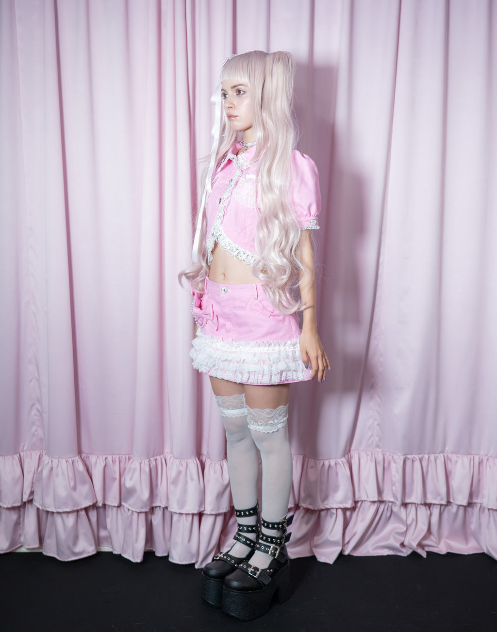 AVENCHUMU Lace frill ribbon denim skirt