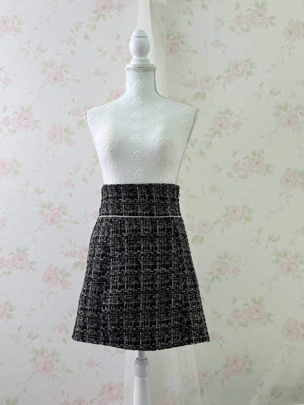 LIP SERVICE Tweed Gyaru Tight Skirt (Black Mix)