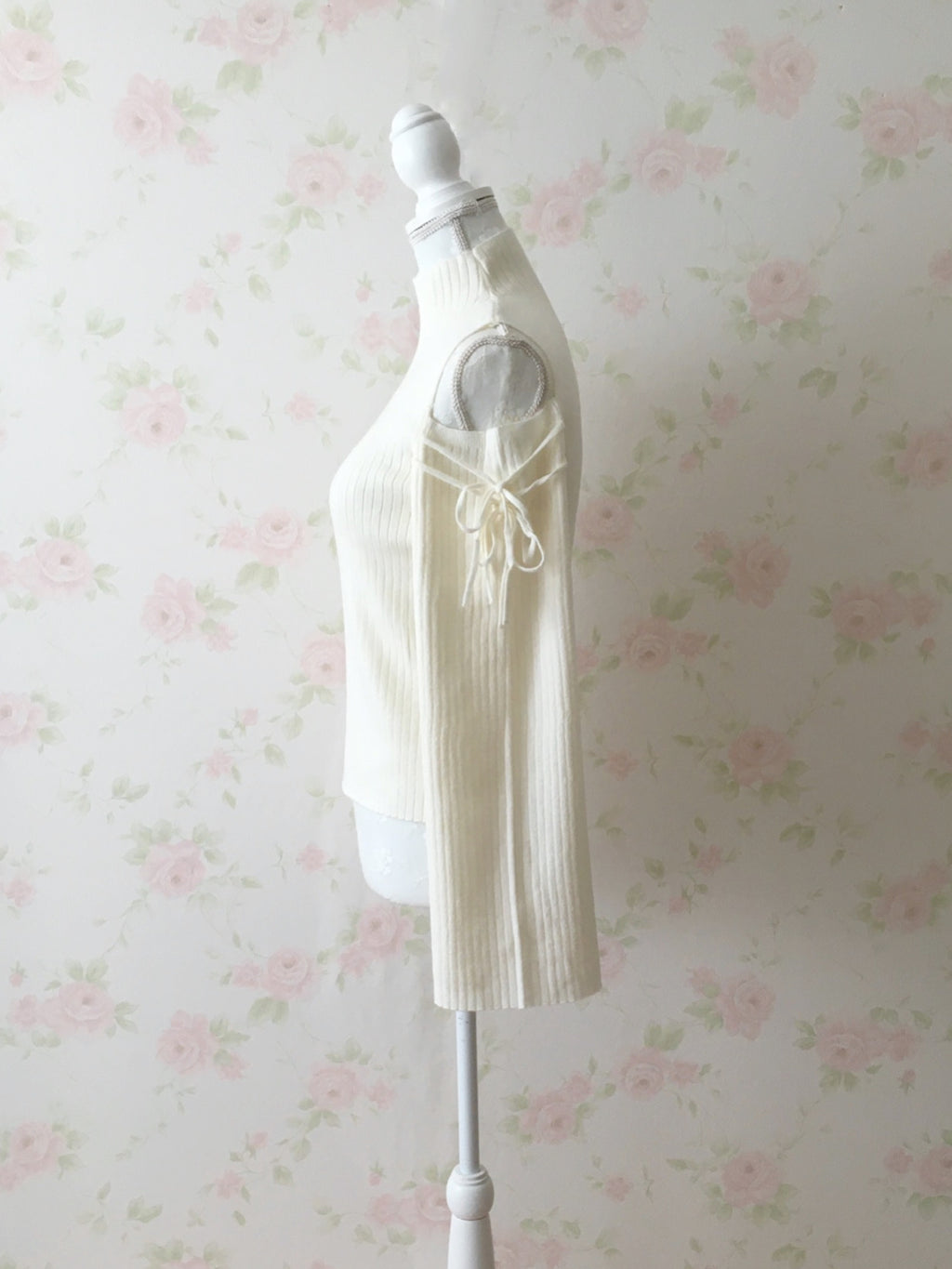 Open Shoulder String Sweater (Ivory)