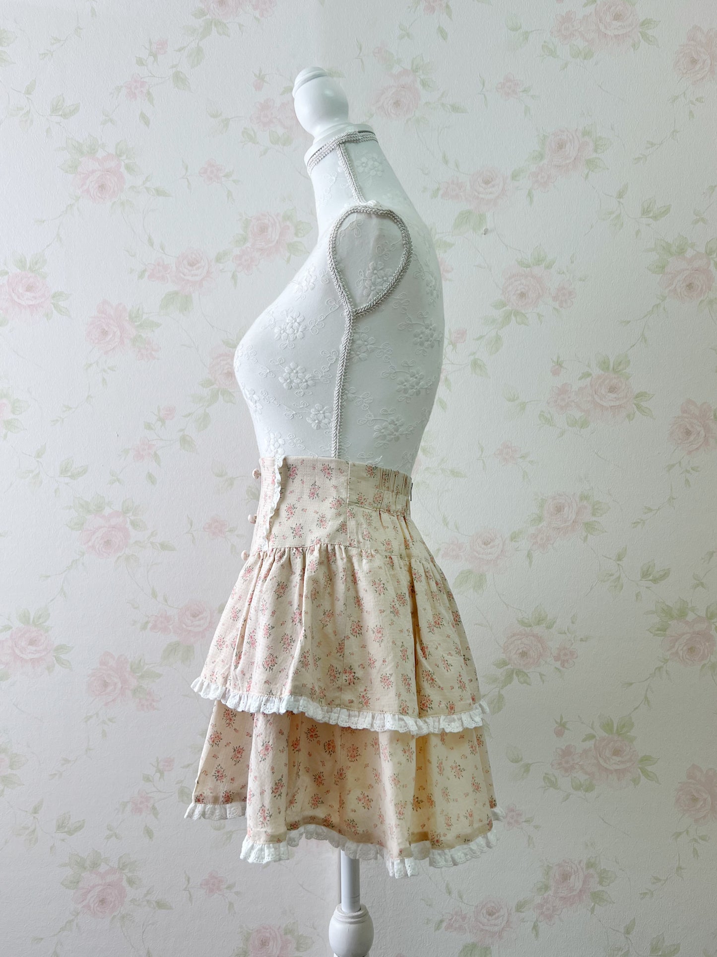 Ank Rouge Petite Floral Skirt (Beige)
