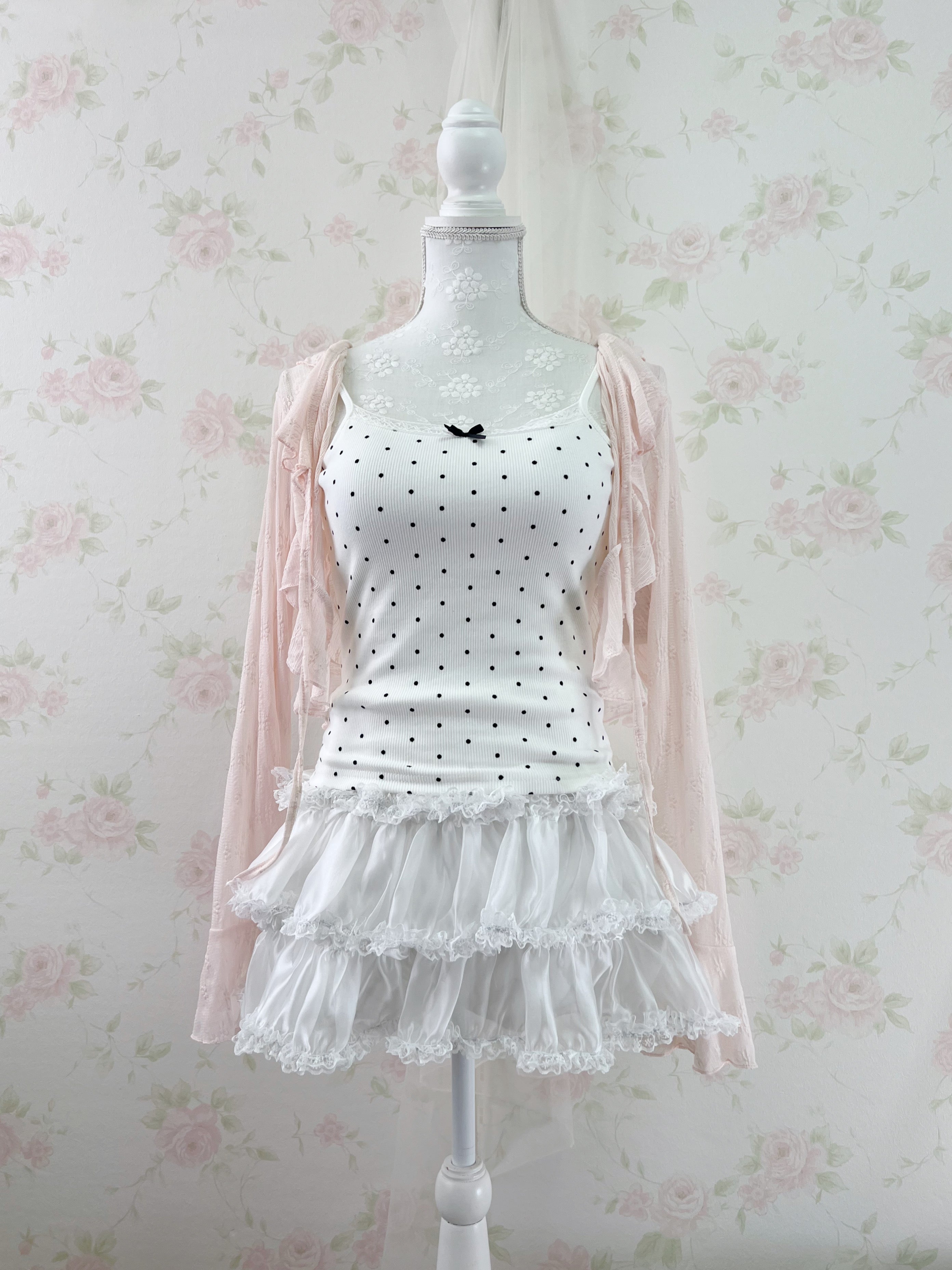 Lace Bow Polka Dot Camisole With Cups (White)