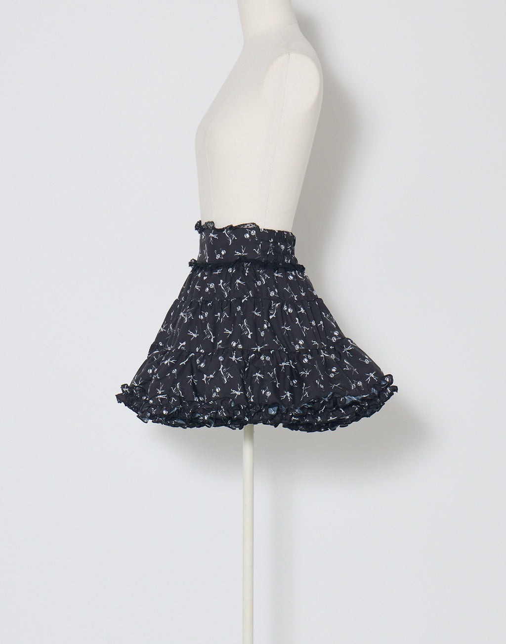 AVENCHUMU ERICO collaboration illustrated tutu skirt