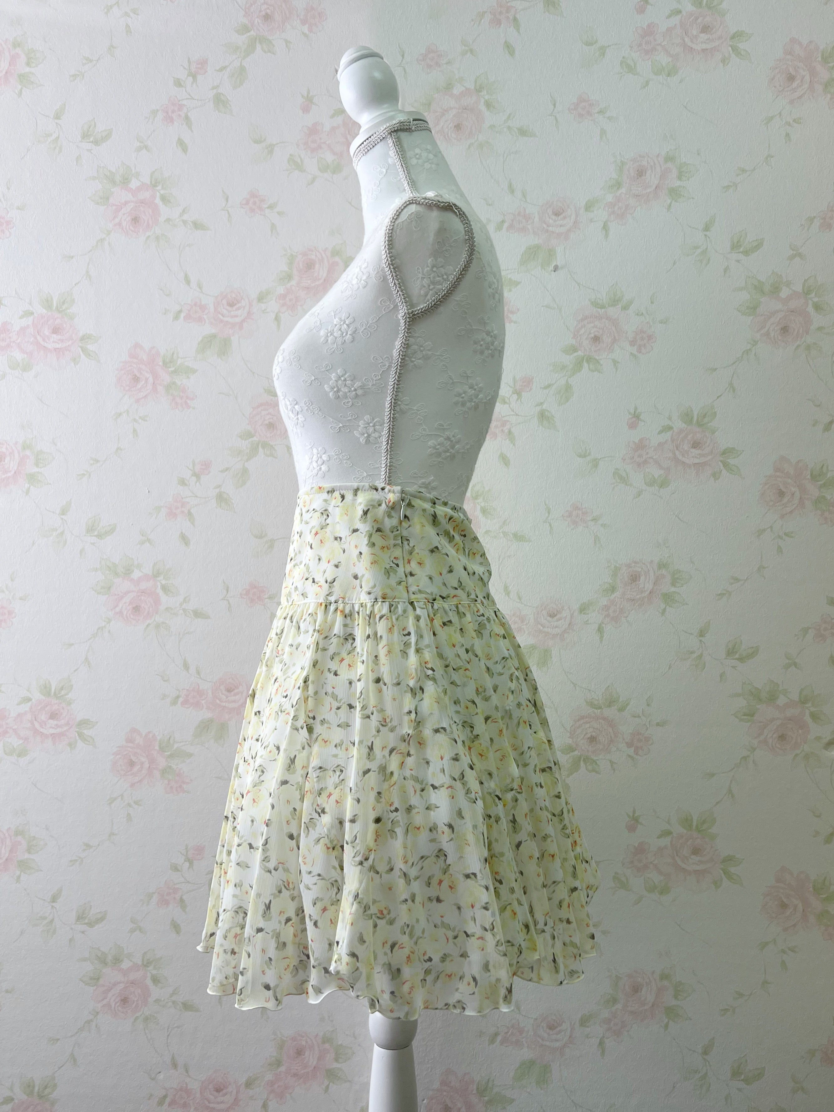 L’EST ROSE Floral Flare Skirt (yellow)