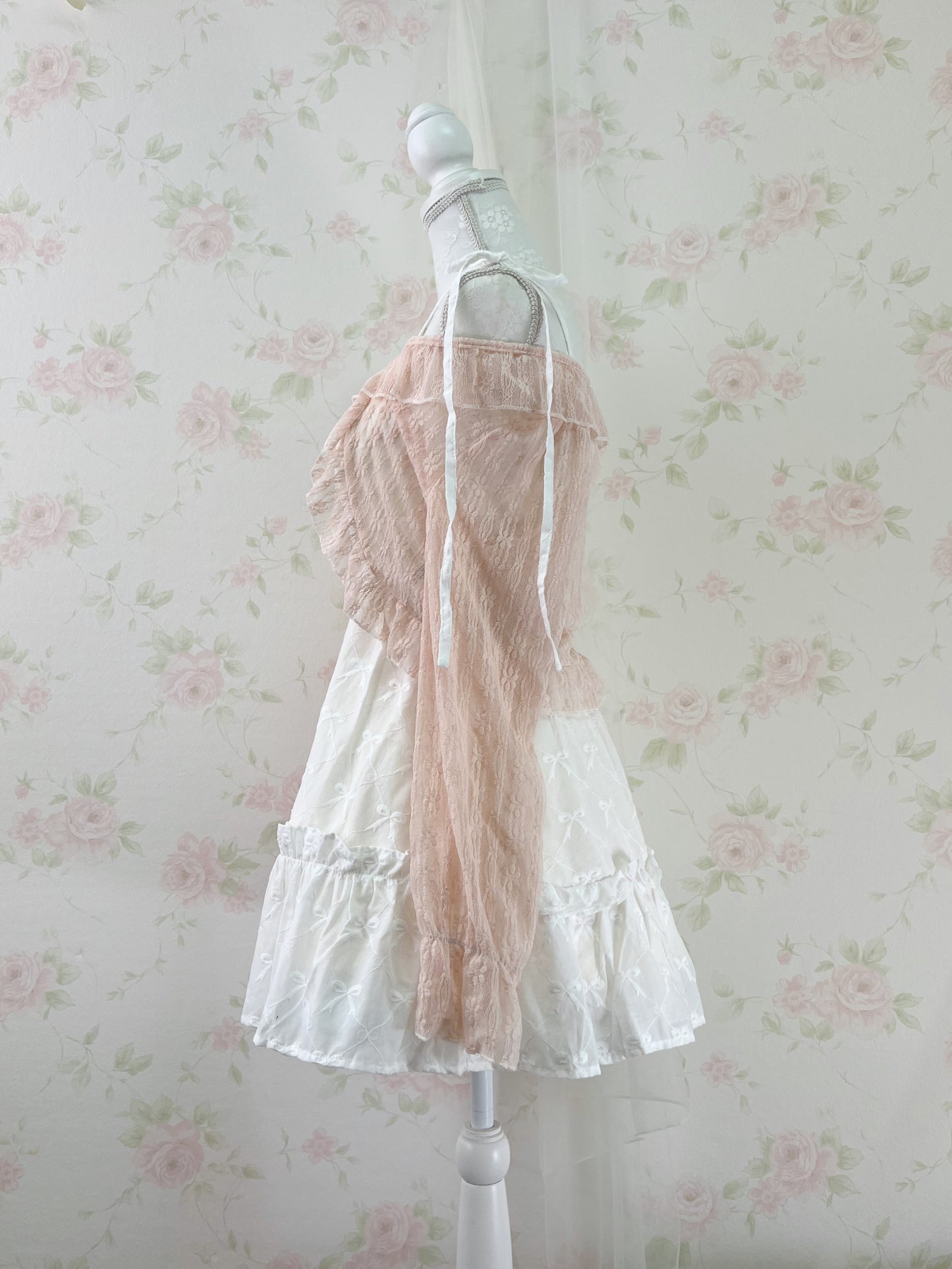 Floral Lace Ruffled Cardigan (Peach Pink)
