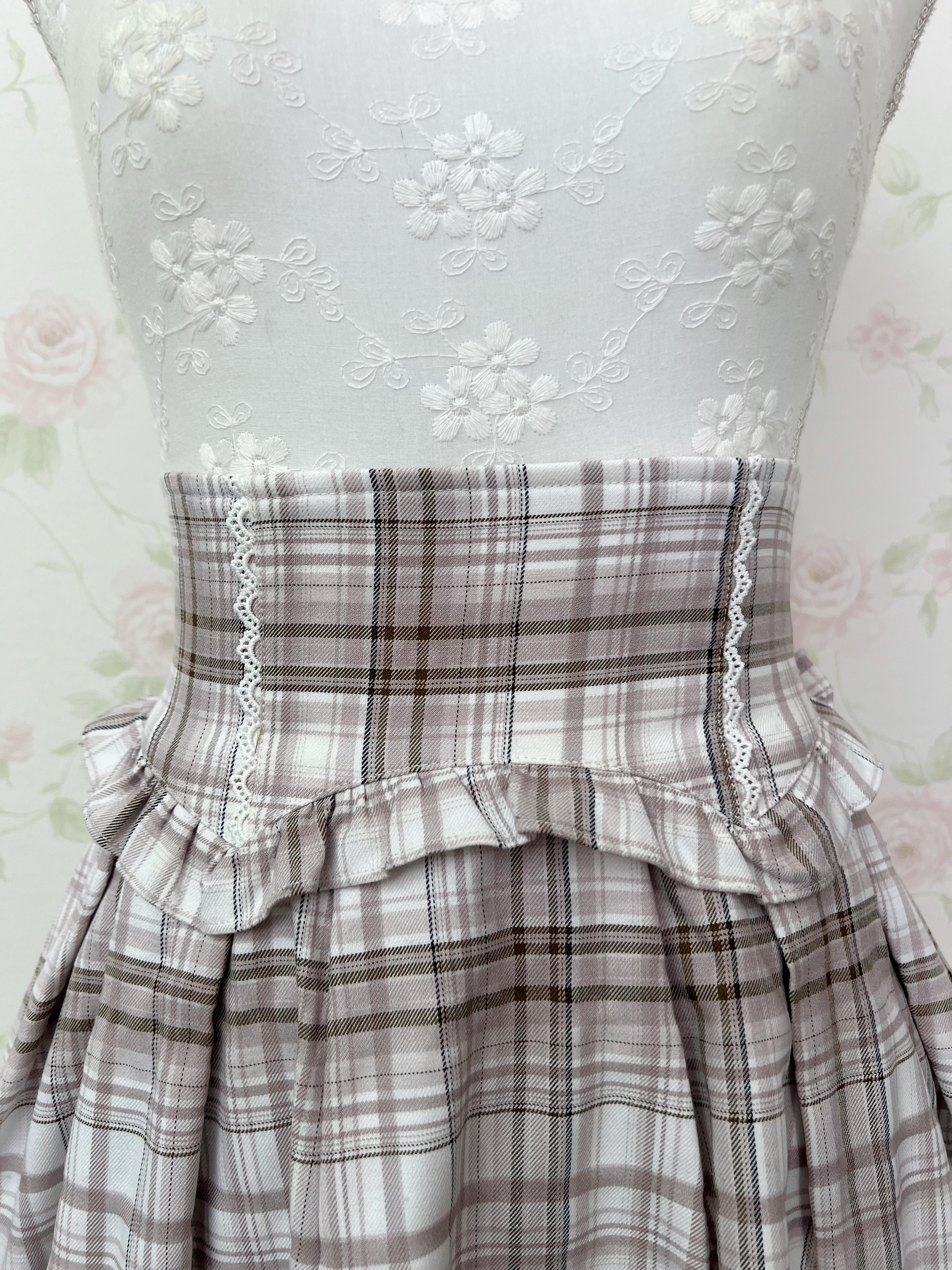Pium Hem Lace Checked Skirt (Grayish Pink)