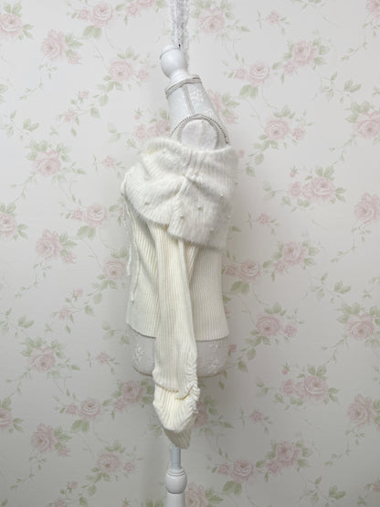 one after another NICE CLAUP Off Shoulder Pearl Sweater (Ivory)