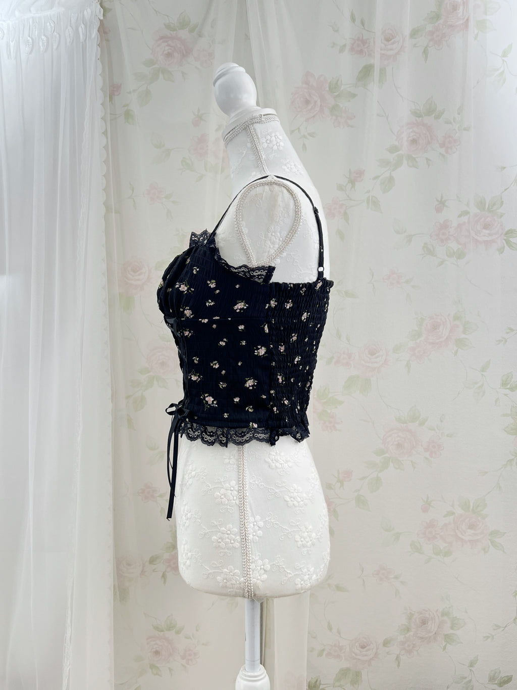 Petite Floral Laced Up Camisole (Black)