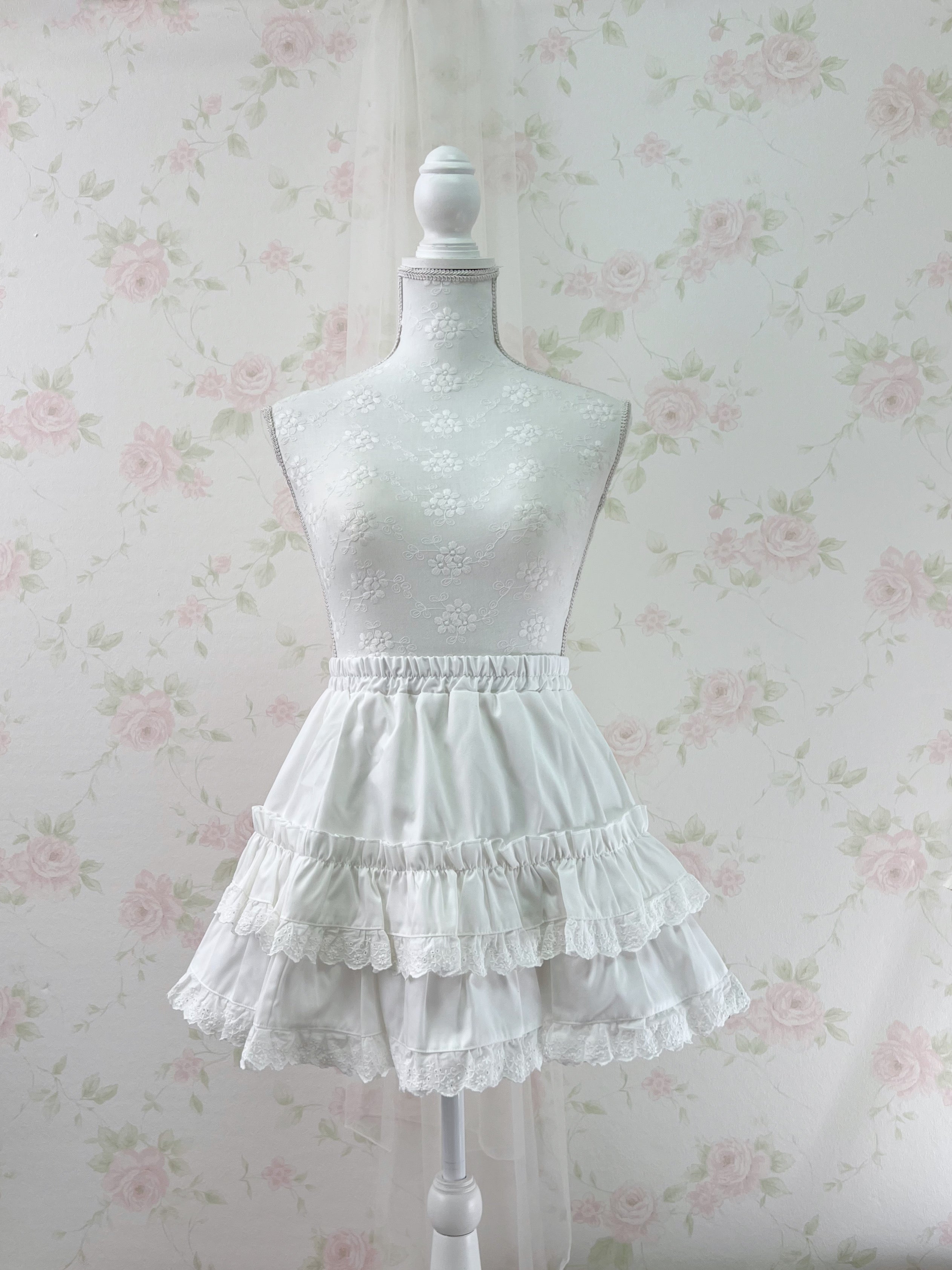 Cotton Lace Hem Skirt (White)