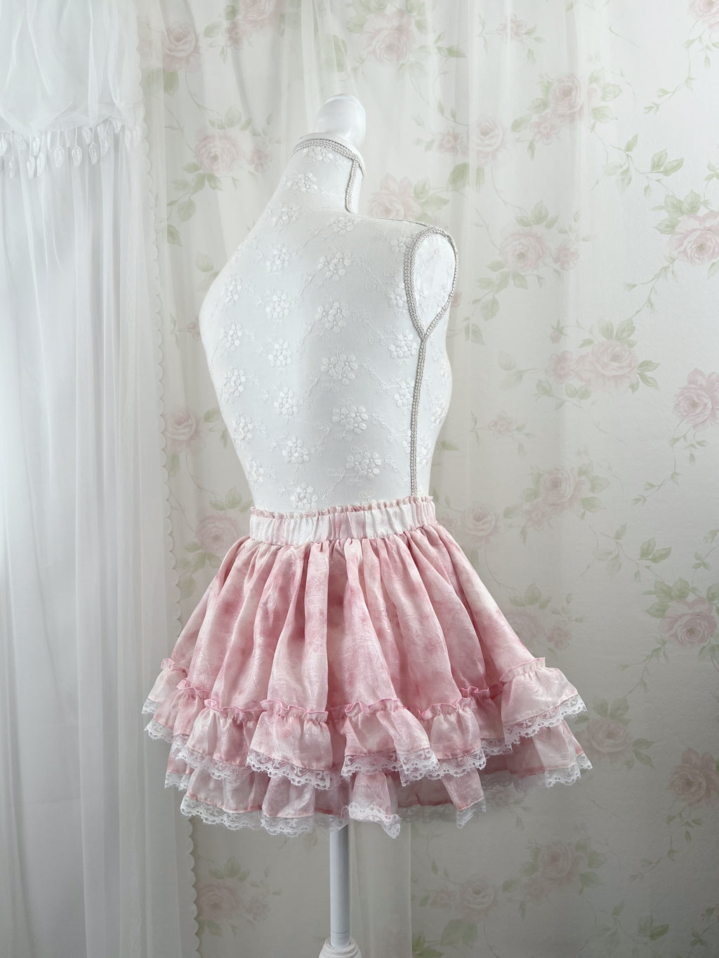 (Pre-order) Evori Glow Cotton Candy Skirt