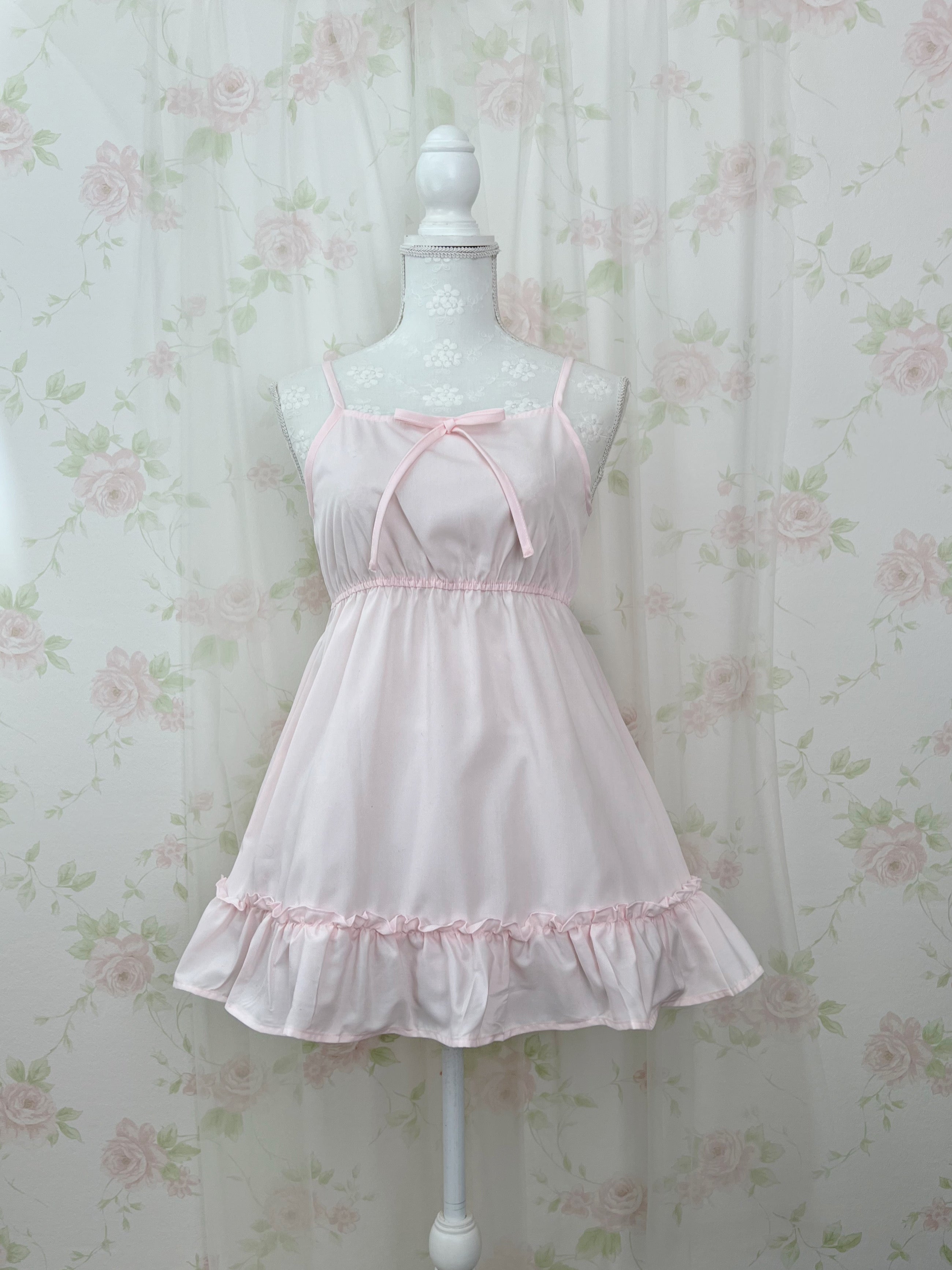 Frilled Hem Camisole Top (Pink)