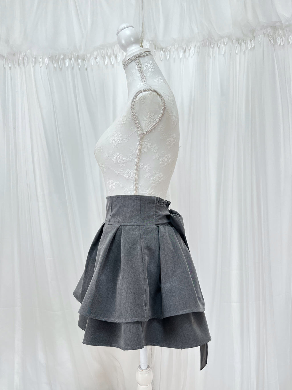 Back Bow Tiered  High Waist Skirt (Gray)